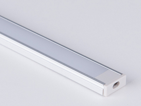 Профиль накладной алюминиевый для светодиодной ленты, анод. серебро, с мат. экраном, заглушками и крепежом, 14,5х6х2000 мм, SP261
