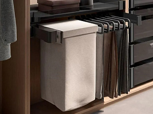 Конеро Комплект Мешок для белья на раме WхD 860-920x450, мешок широкий 1 шт; вешалки 6 шт, черный Art. 5497967021, Kessebohmer