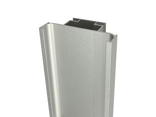 Ручка-профиль, Gola верт. срединный (просвет 34мм), 4,5 м, серебро (для 16мм ДСП), Россия
