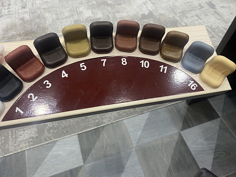 Уголок монтажный 24х24х25х1,2 металлический с пластиковой накладкой, черный №2