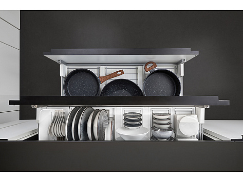 Сушилка выкатная И1234, Дайнинг Агент 900 мм (модули: д/посуды Б, д/посуды М, д/приборов, с реш Б), титан, дно белое, Art. 2395389706, Kessebohmer