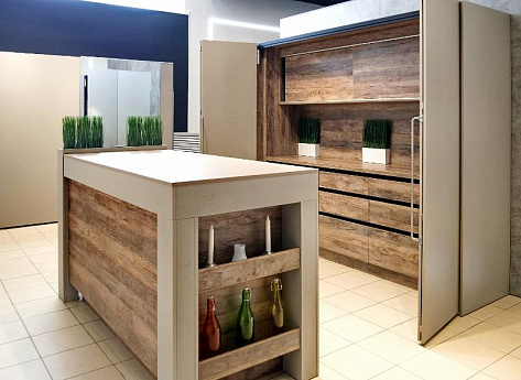 WingLine 230 правая дв.(створка H до 3000 мм/L400-600мм/до 20-25кг), ходовой профиль 2400 черный, Sensys никелированные