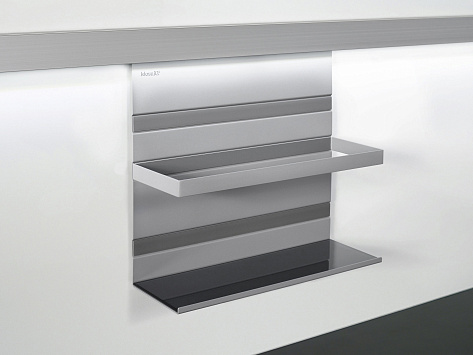 Декоративная накладка Линеро Мозаик, размер L, 585x4x106,5 мм, тонированное темное стекло, Art. 89330000, Kessebohmer