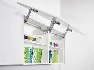 Механизм ФриСвинг S7sw, д. фасадов H370-500 мм, 4,5-10,3 кг Art. 2719290006, Kessebohmer